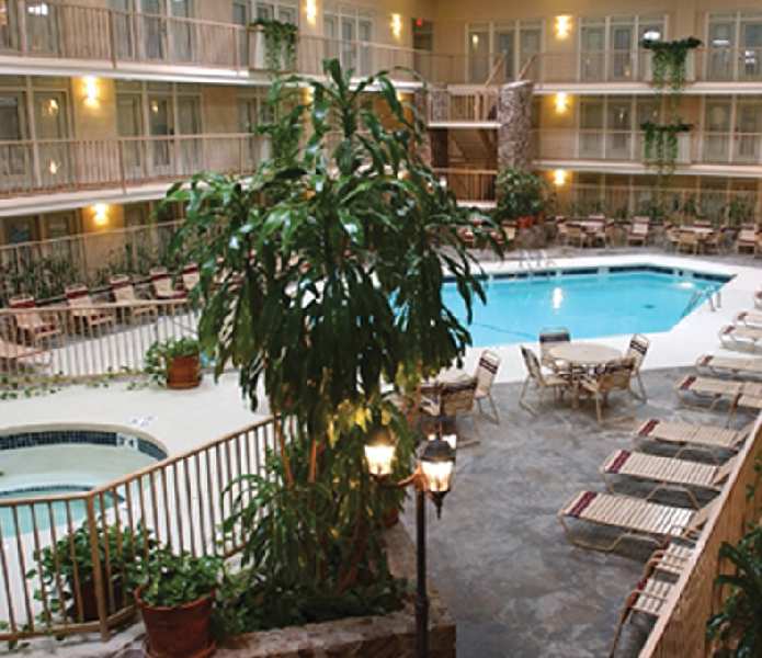 Holiday Inn & Suites Oklahoma City North