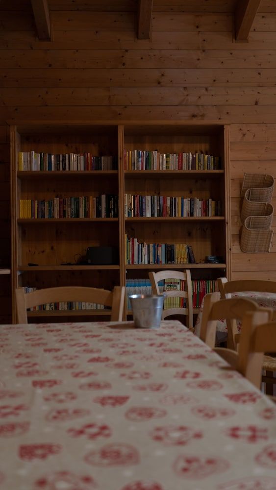 Mountain Lodge Due Parchi