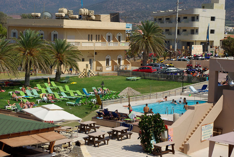 Enorme Ammos Beach