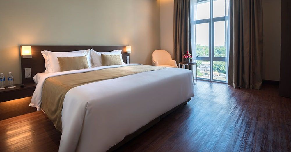 Riverside Majestic Hotel Astana Wing
