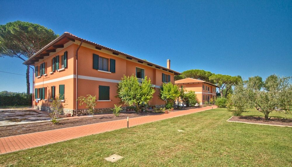 Agriturismo La Fattoria di Tirrenia