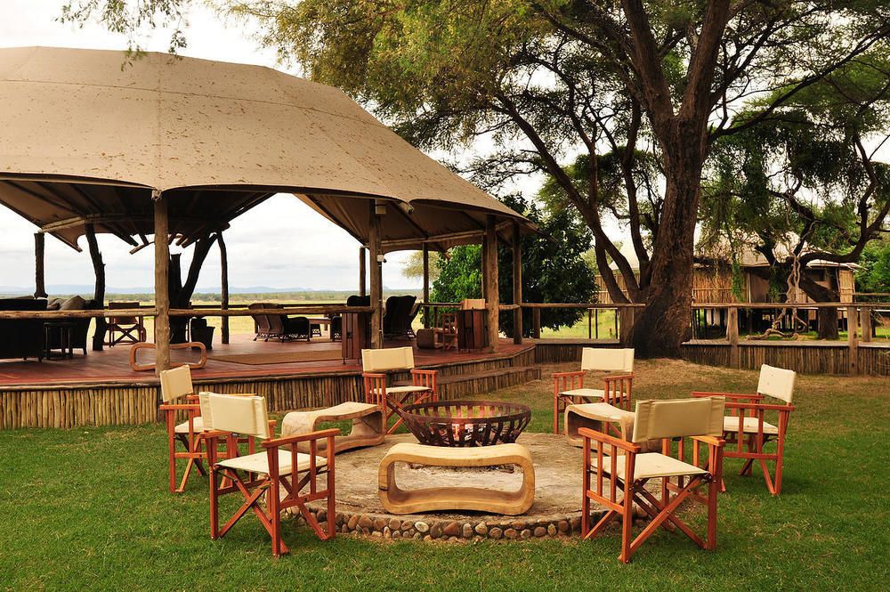 Anabezi Camp