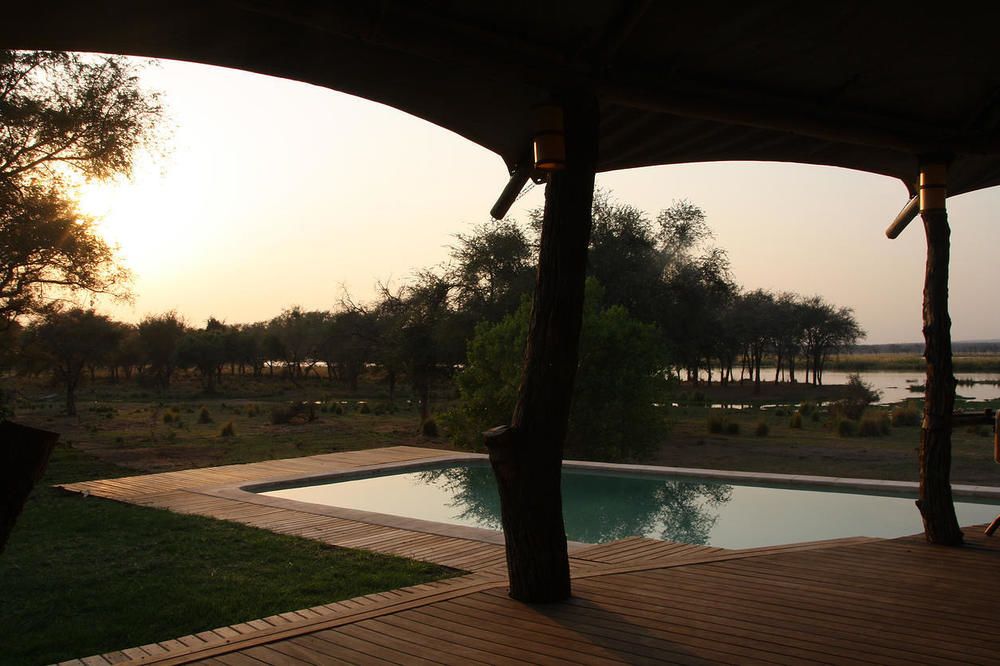 Anabezi Camp