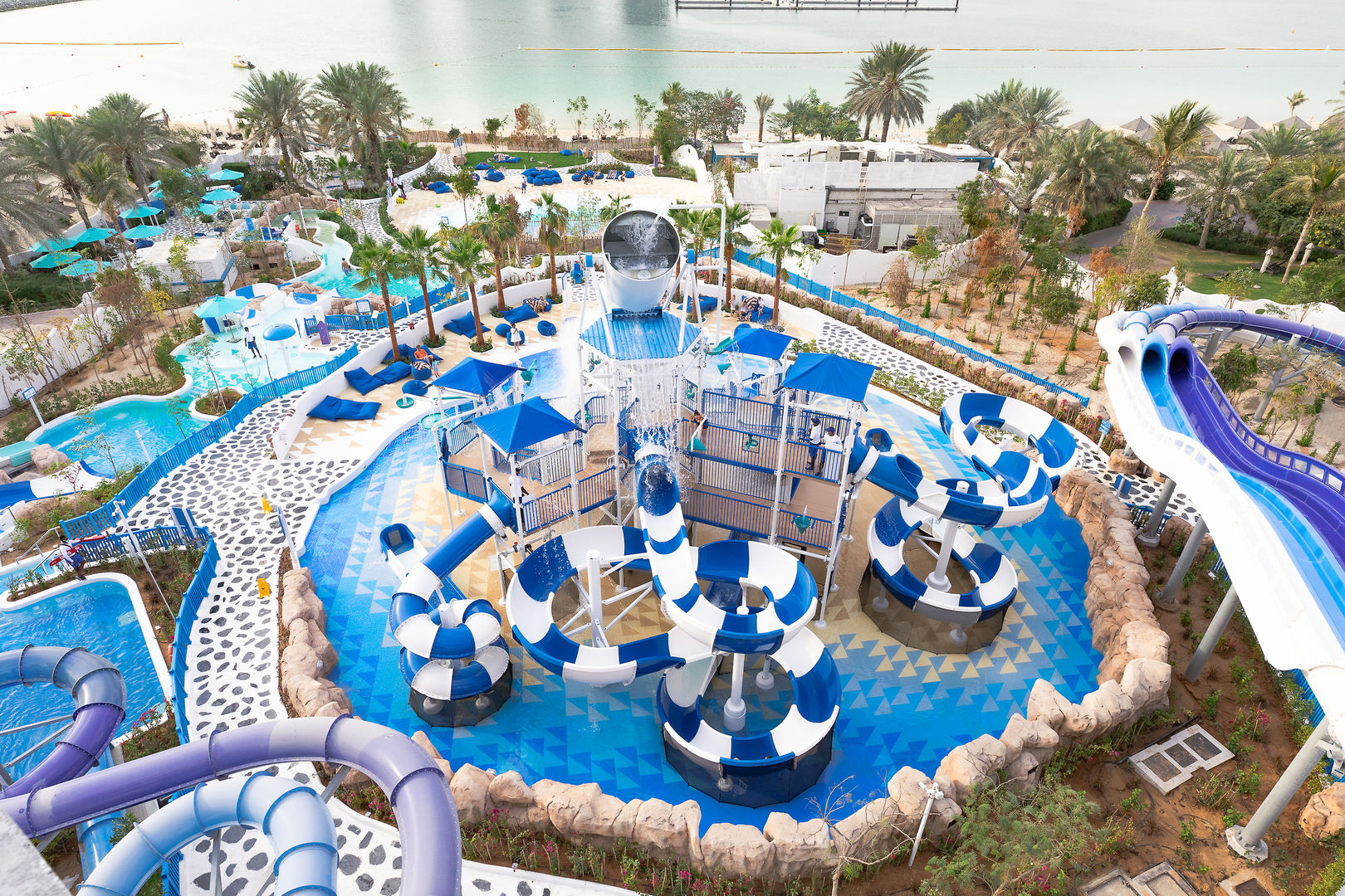 Le Méridien Mina Seyahi Beach Resort & Waterpark
