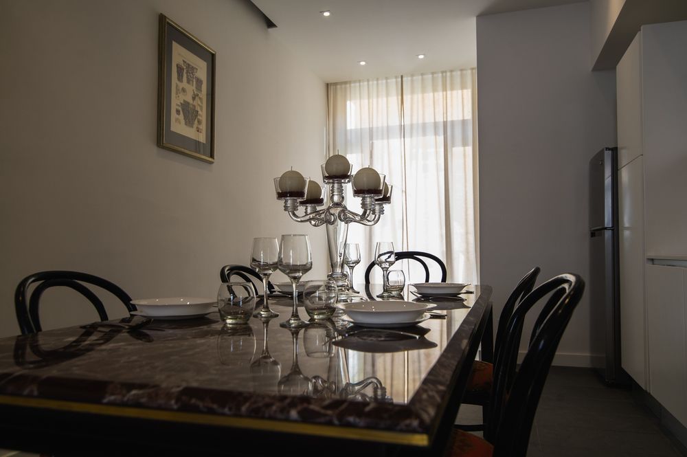 U Collection Townhouse
