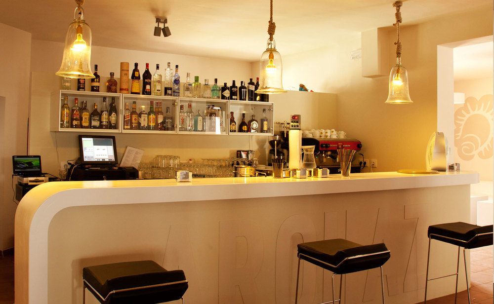 Arohaz Hotel & Gastrobar