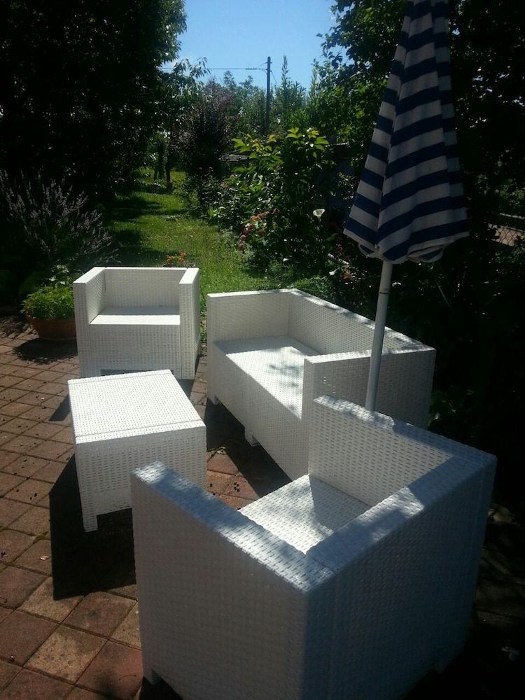 B&B Celeste