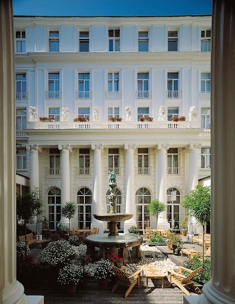 Hotel Atlantic Hamburg, Autograph Collection