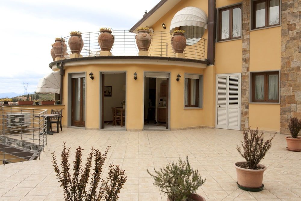 Montefiore Residence