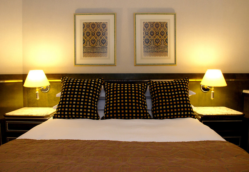 Millennium Plaza Downtown Hotel
