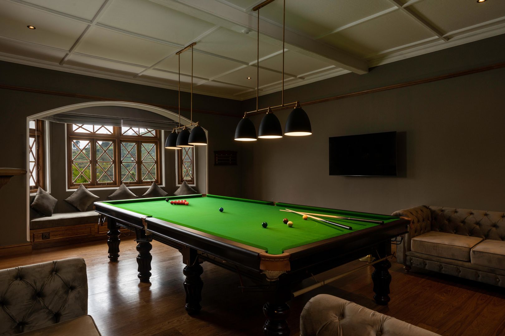 The Bellwood Manor