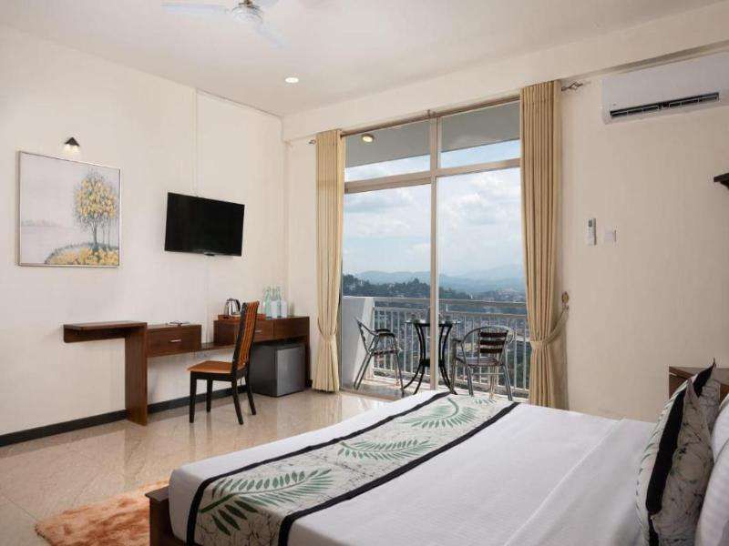 Hill Paradise Hanthana