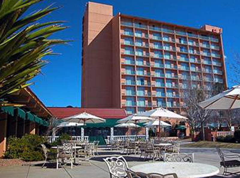 Crowne Plaza Albuquerque