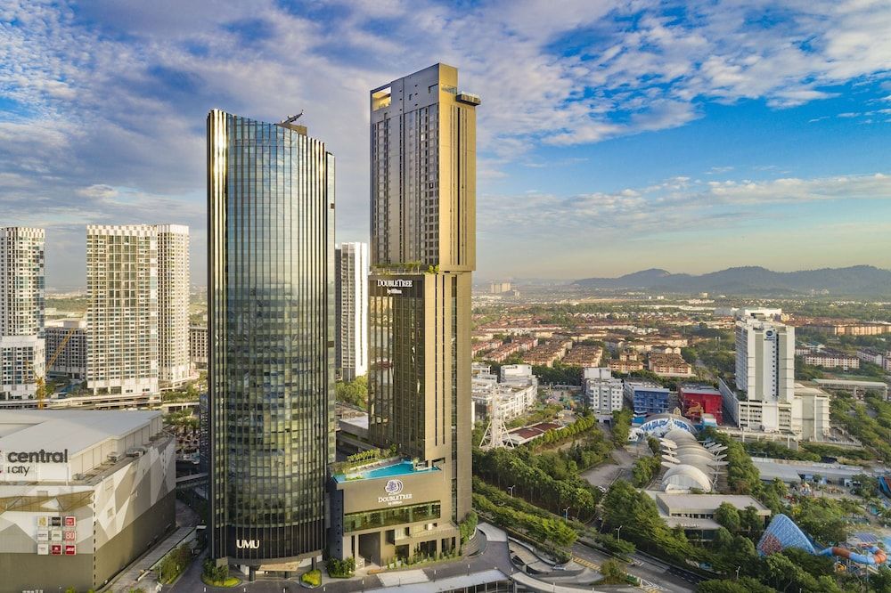 DoubleTree by Hilton Shah Alam i-City
