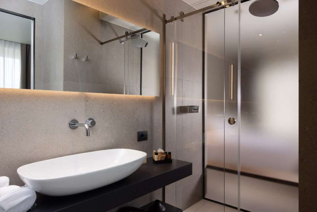 B21 Hotel