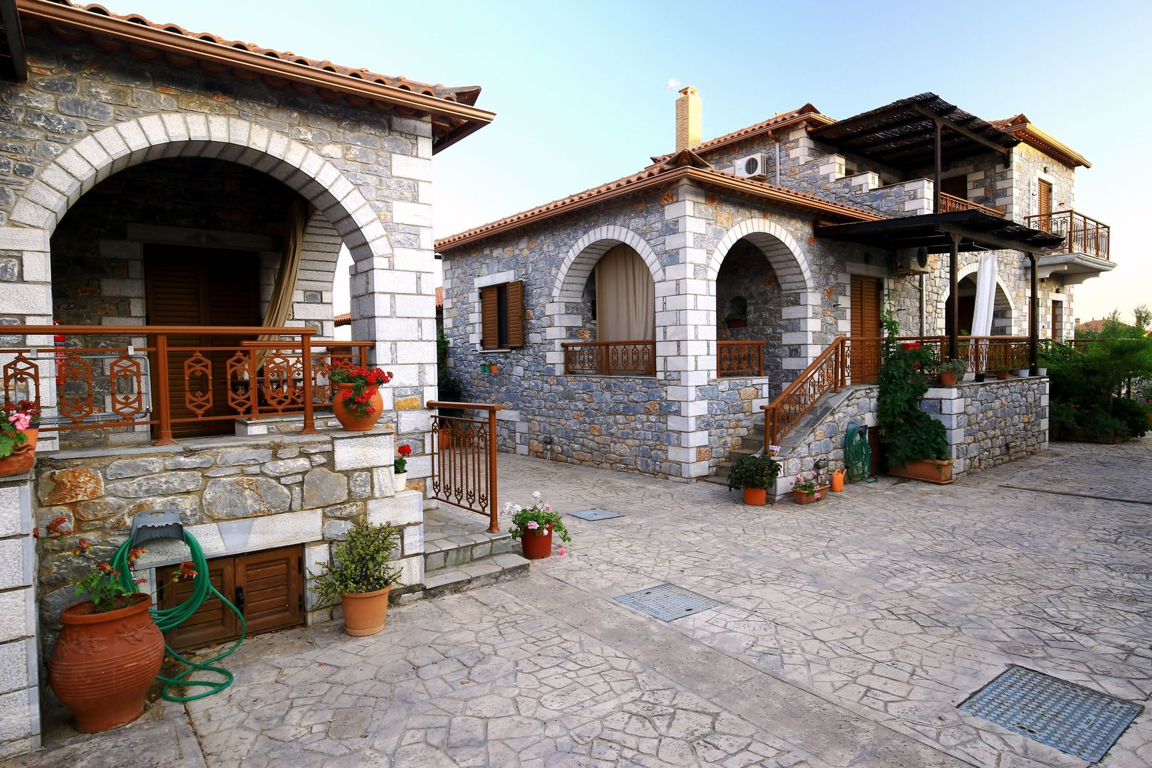 Stephanou Inn