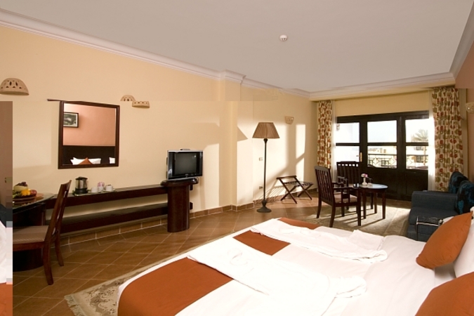 Aquamarine Sun Flower Resort