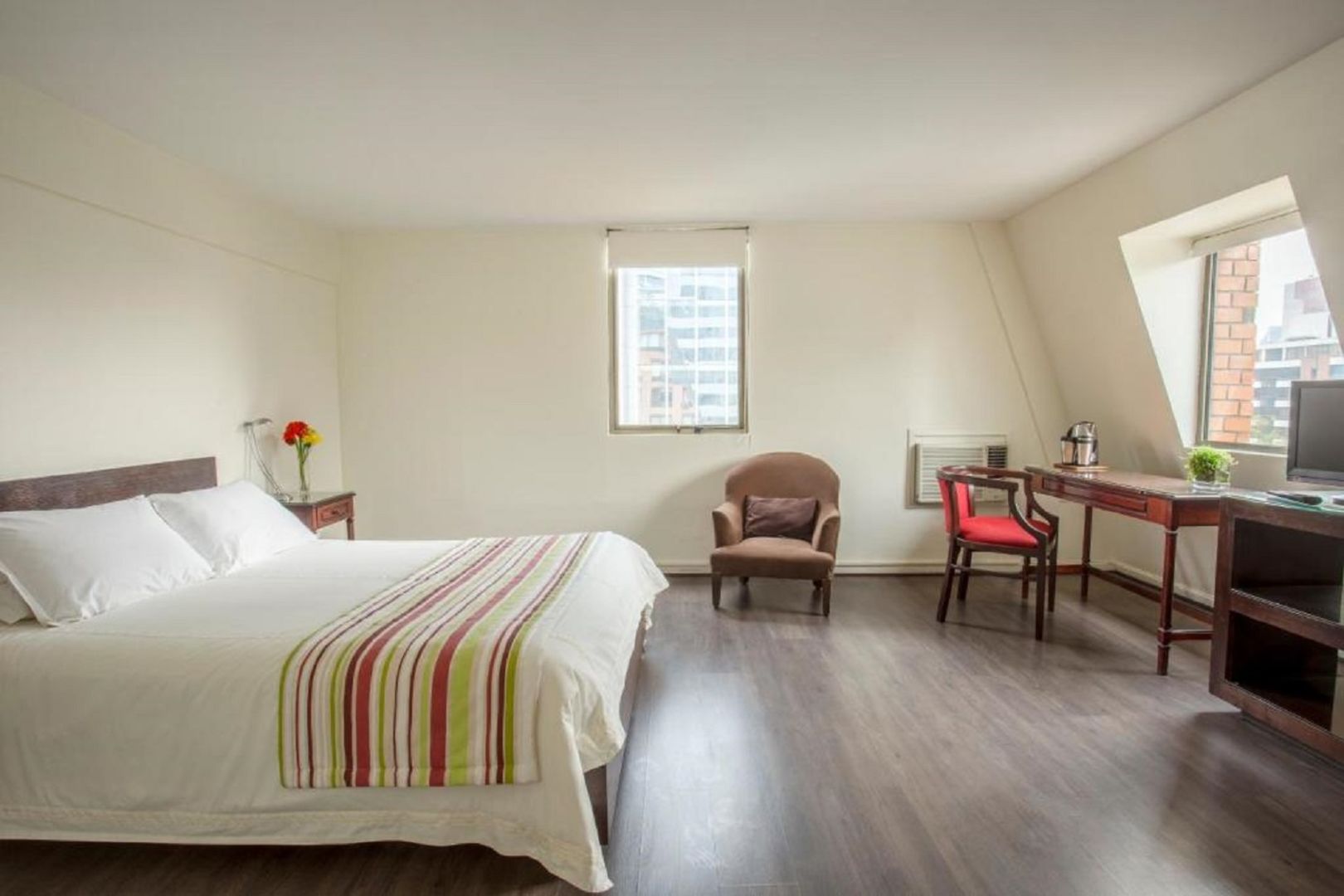 MR. Express Hotel