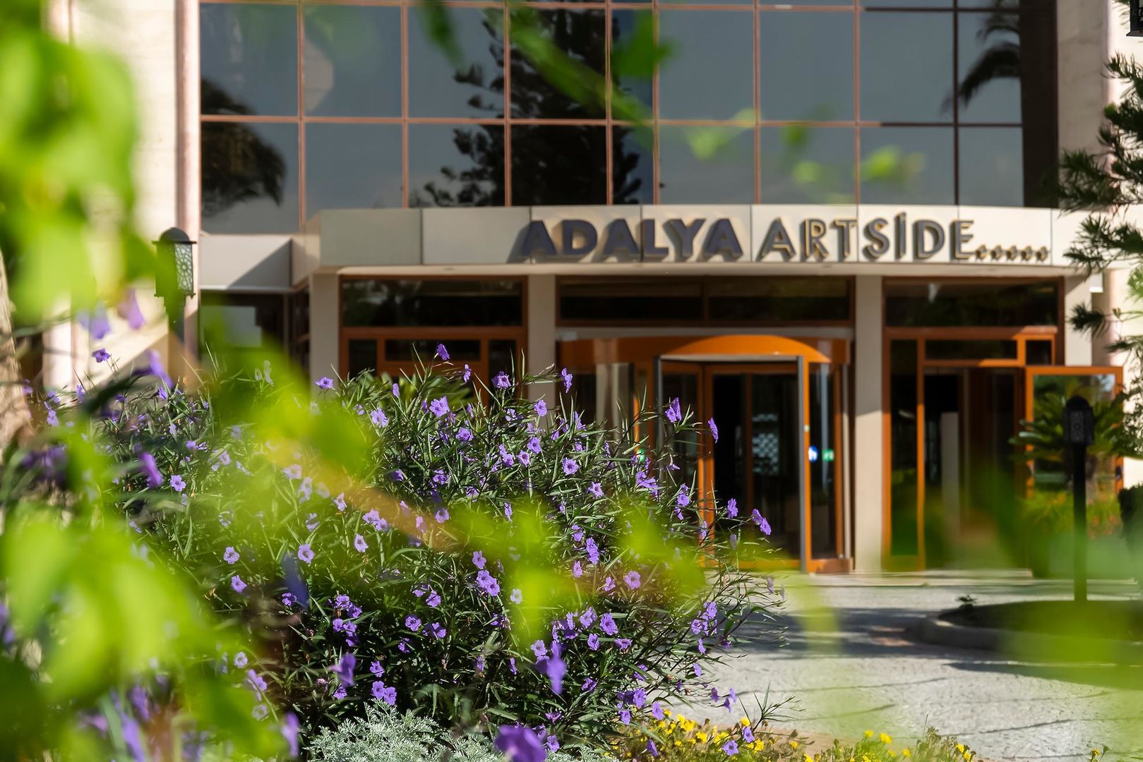 Adalya Art Side