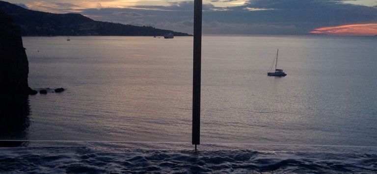 Lacqua By The Sea