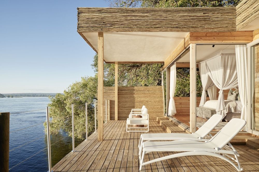 Victoria Falls River Lodge