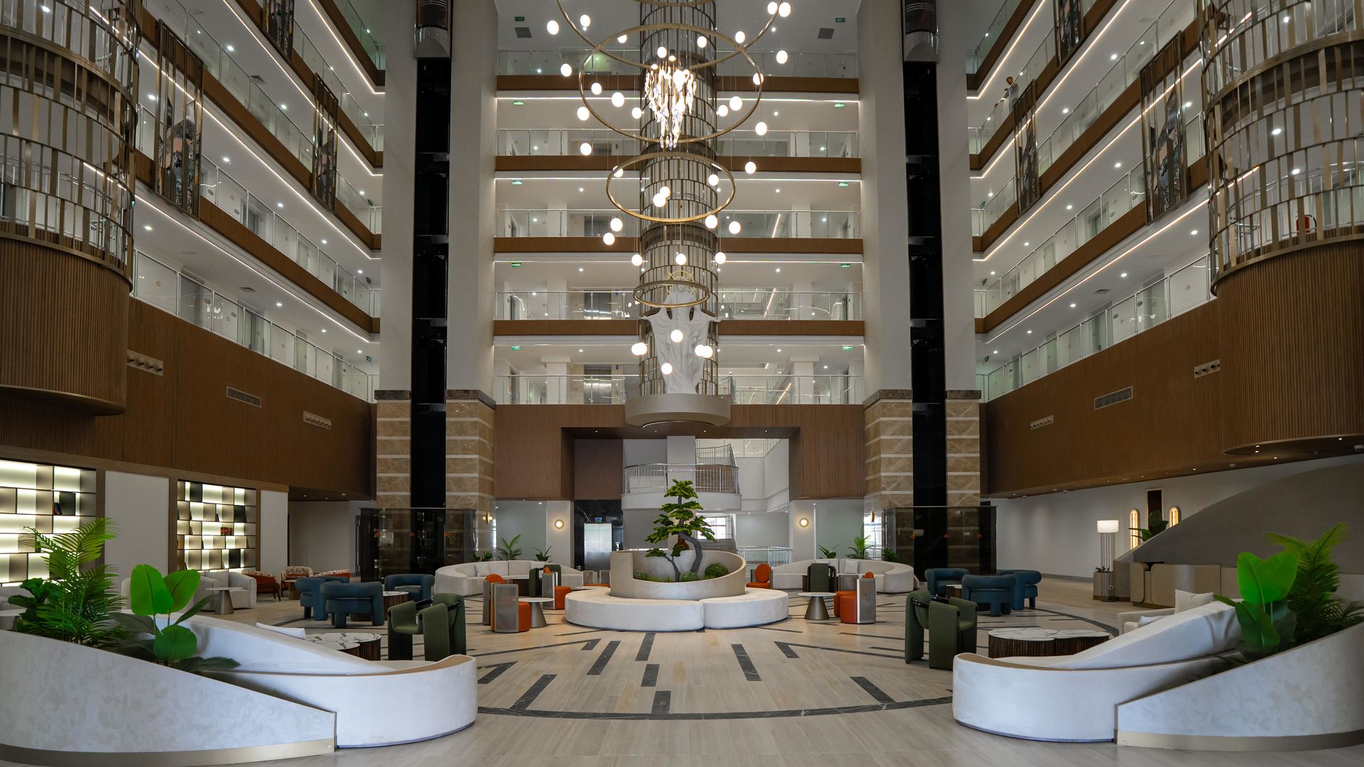 Calido Sol Hotel
