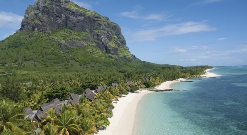 Paradis Beachcomber Golf Resort & Spa
