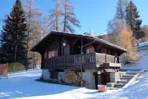 Rosso 38 Chalet