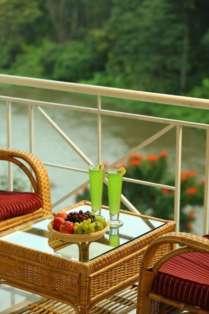 Blanket Riverside Resort & Spa