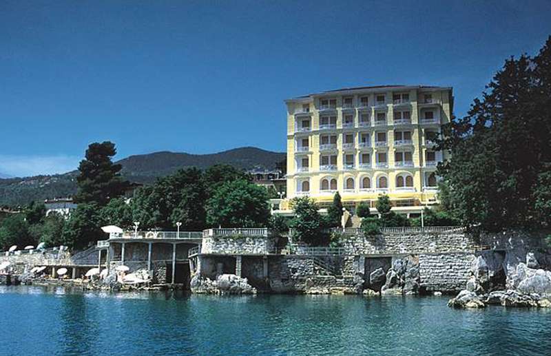 Hotel Bristol