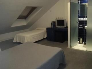 Hostal Albany