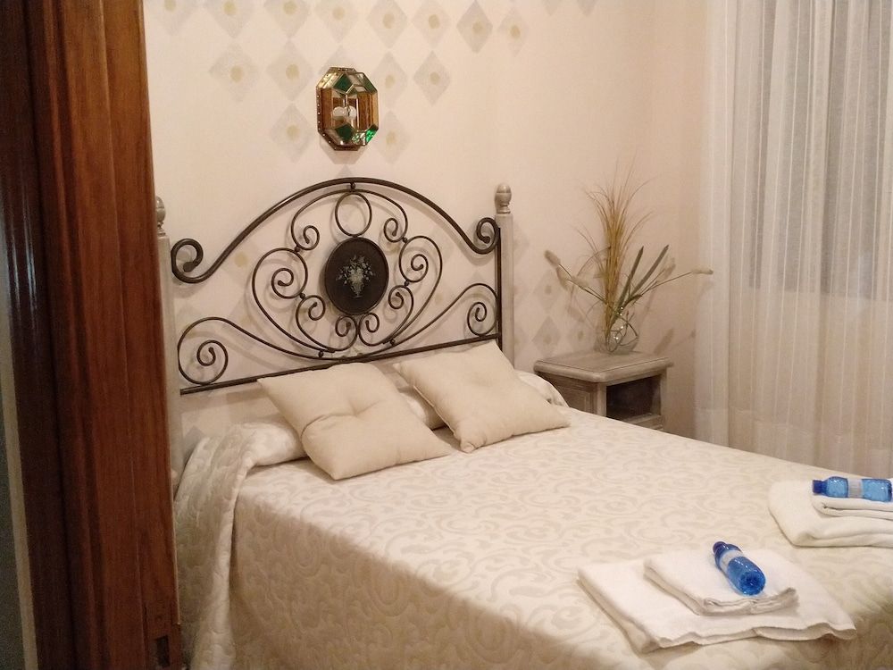 Hostal Tic-Tac