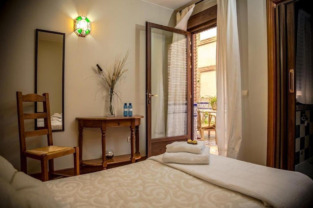 Hostal Tic-Tac