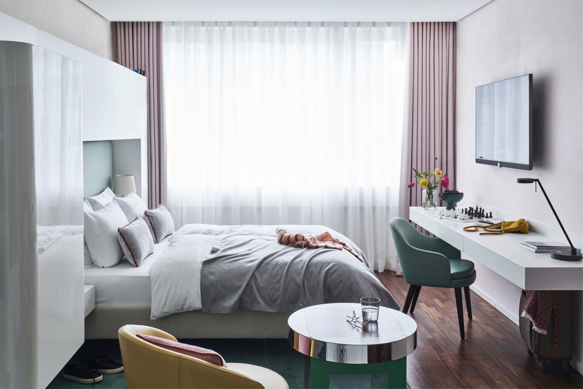 SIDE Design Hotel
