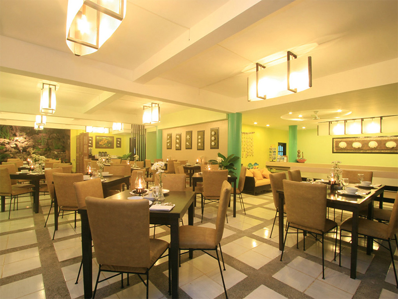 Lorenzo South Beach Resort