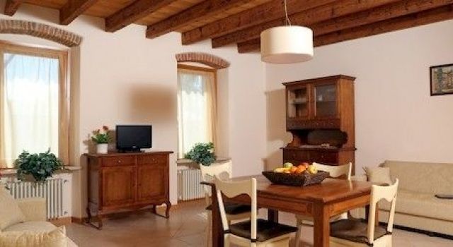 Residence Borgo Mondragon