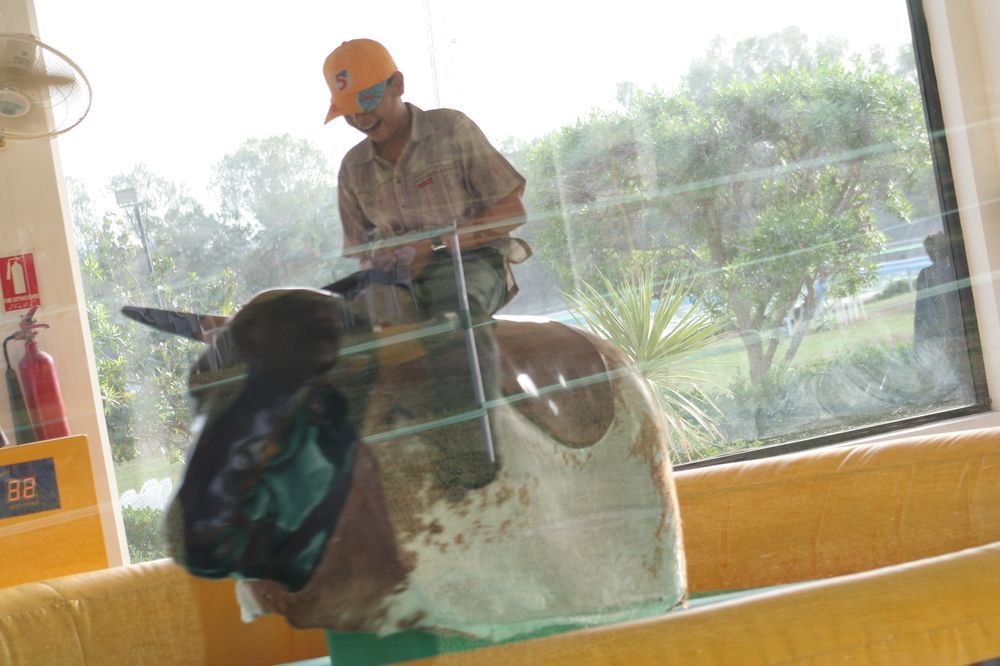 Dreamworld Resort, Hotel & Golf Course