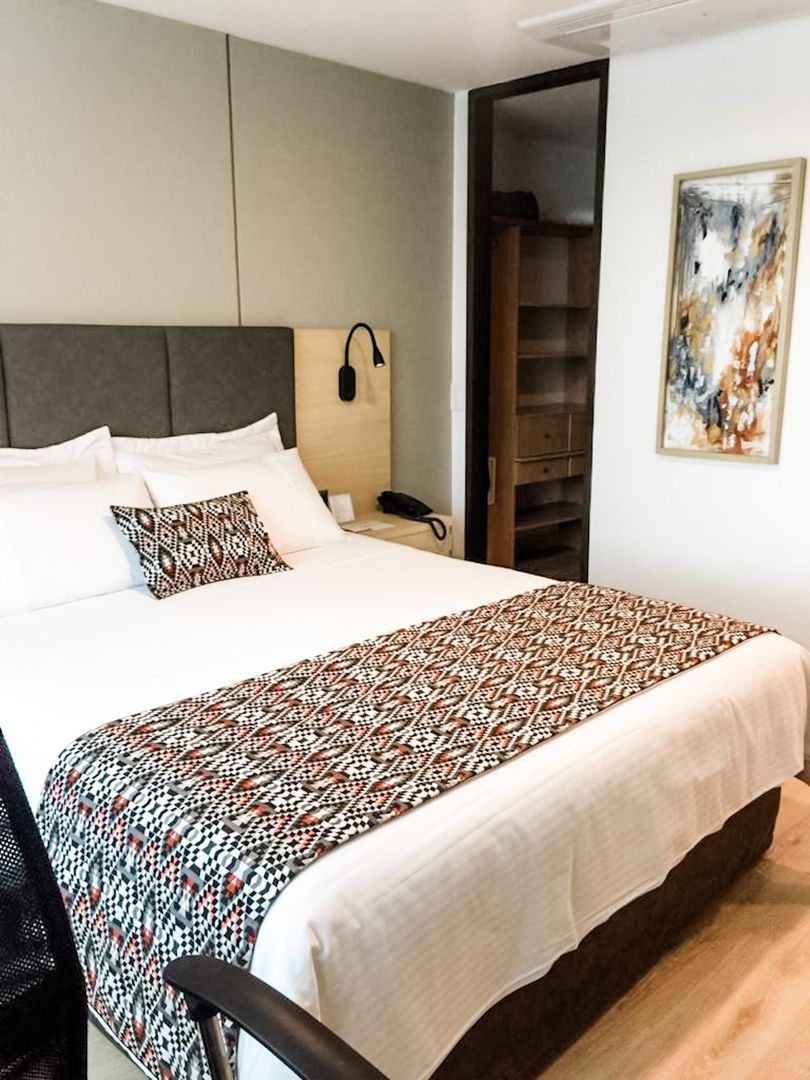Novelty Suites Hotel