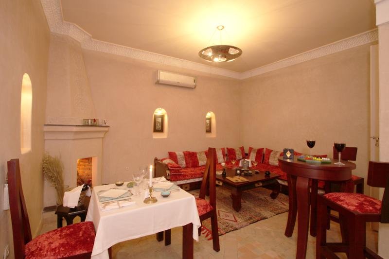 Riad Litzy