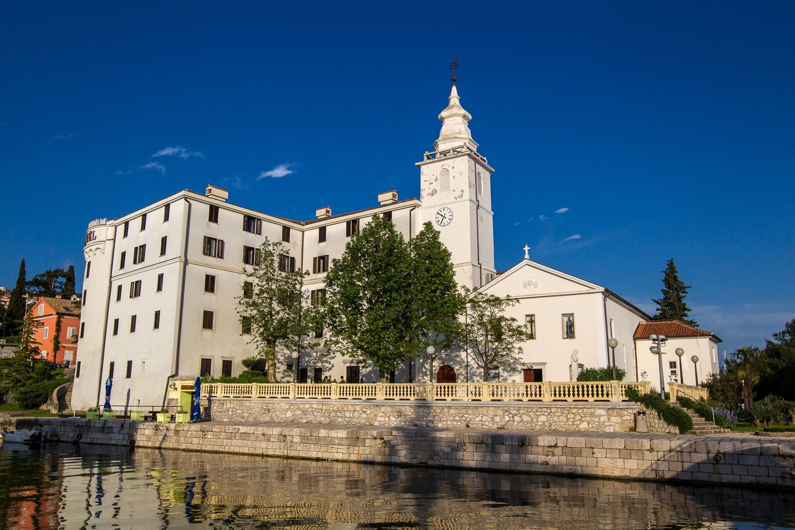 Hotel Kaštel
