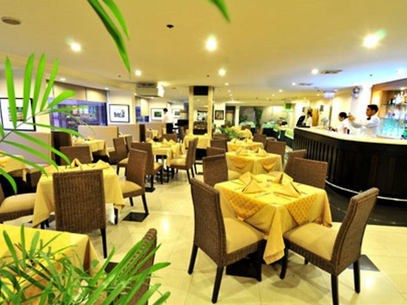 Pearl Garden