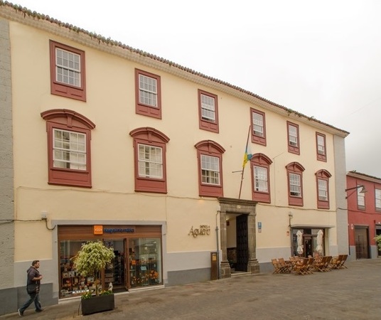 Hotel Aguere