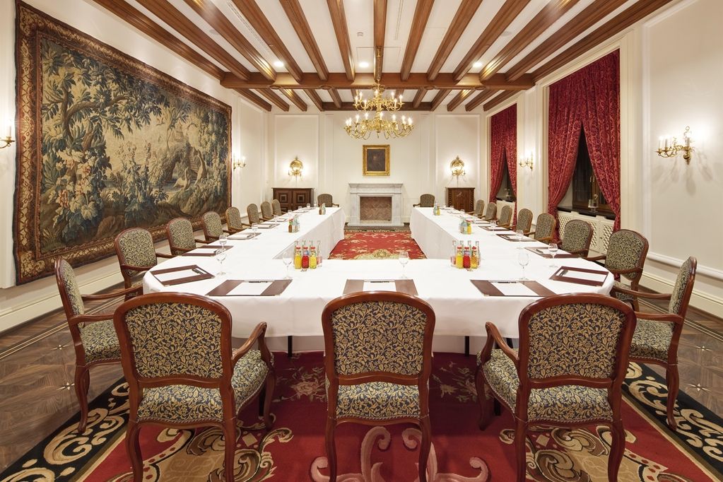 Fairmont Hotel Vier Jahreszeiten