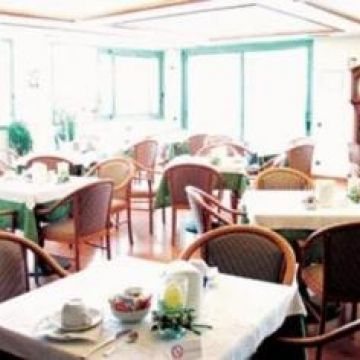 Hotel Corone