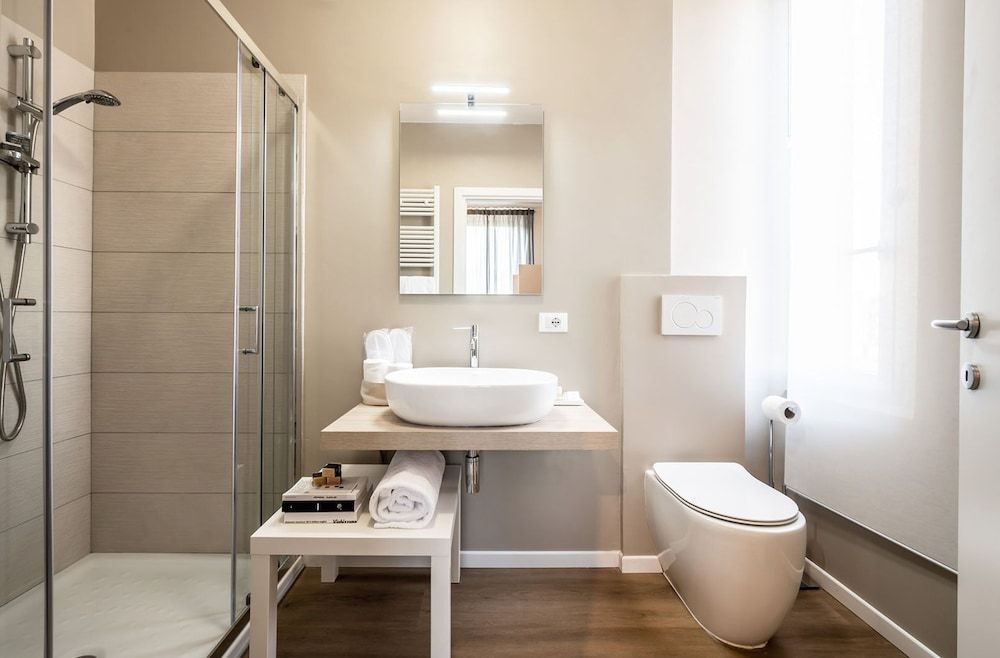 Emilia Suite