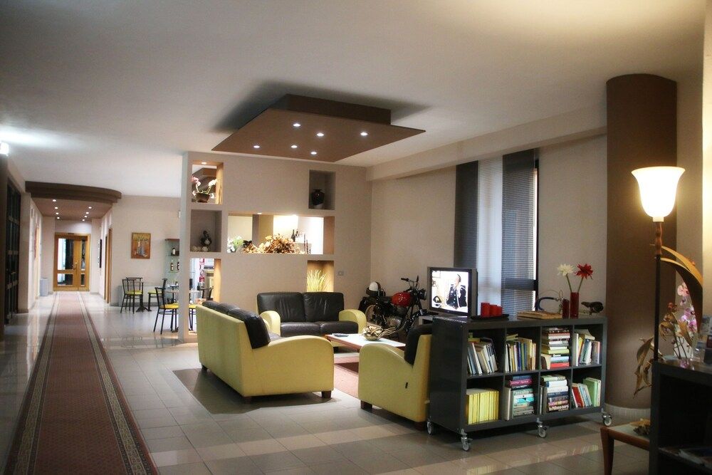 River Park Hotel
