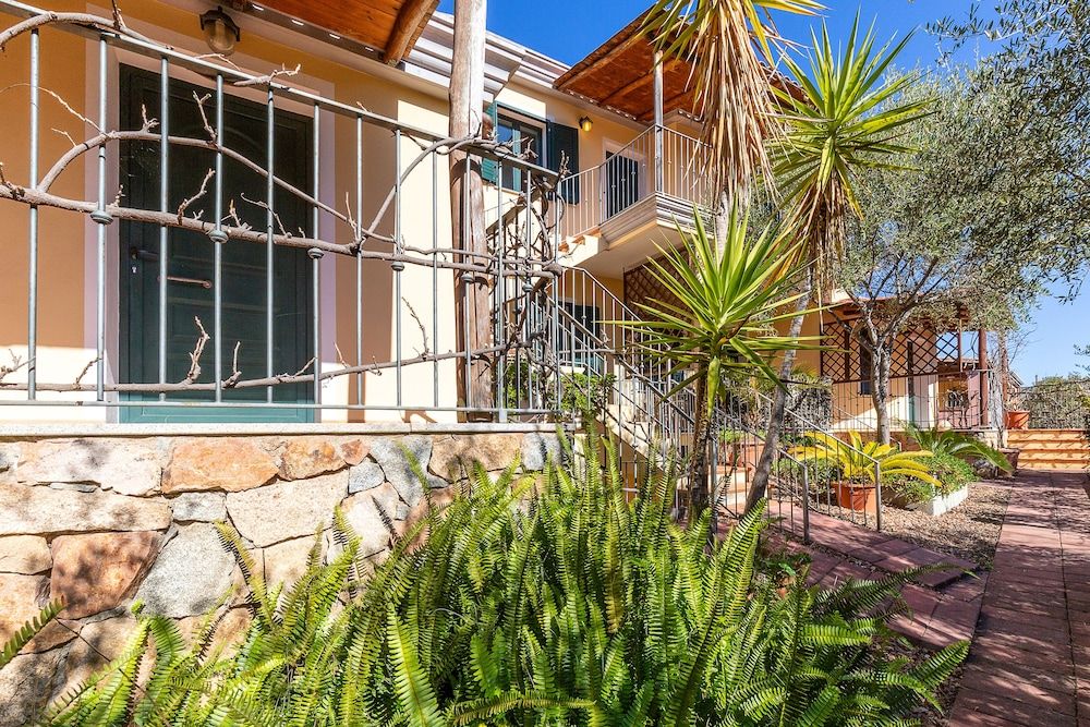 Residence Verde Navarrese
