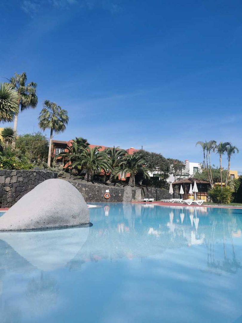 Apartamentos Oasis San Antonio