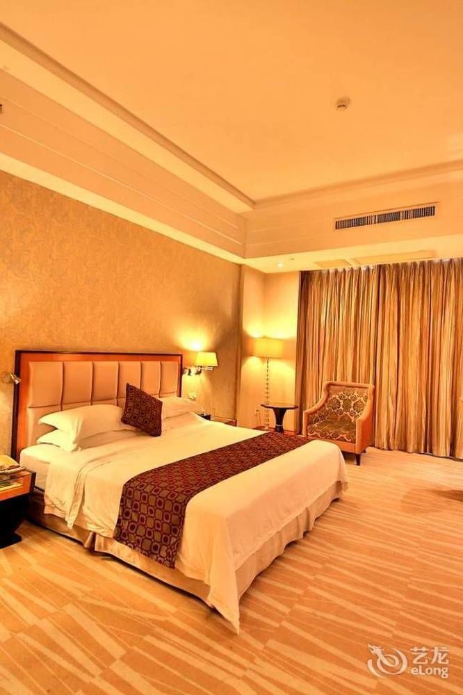 Xinhui Country Garden Phoenix Hotel