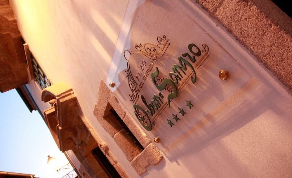 Hotel Monumento Pazo de Orbán e Sangro
